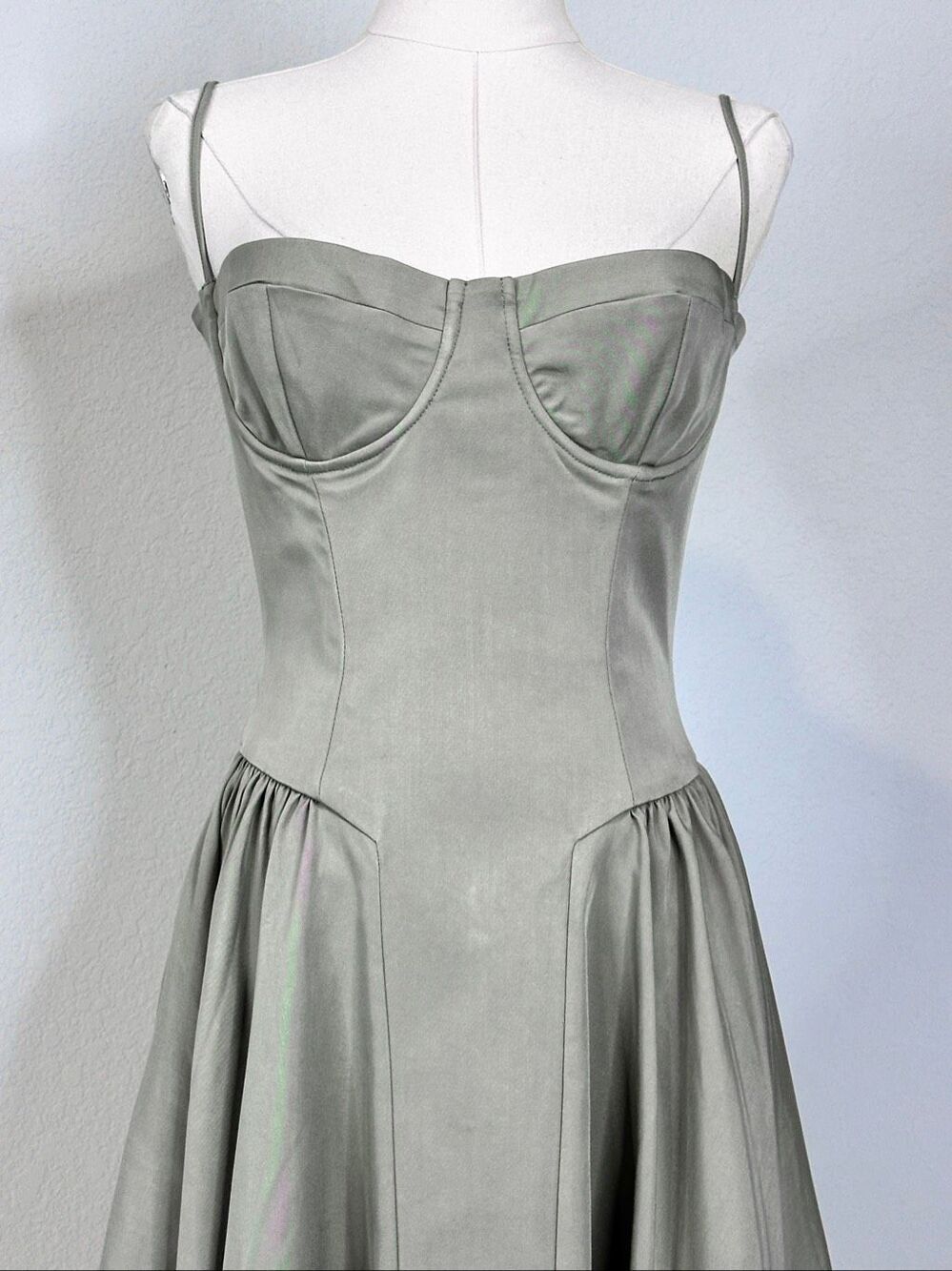 NWT House of CB Samaria Elm Taupe Corset Midi Dress M Romantic Coquette Wedding - Picture 8 of 16